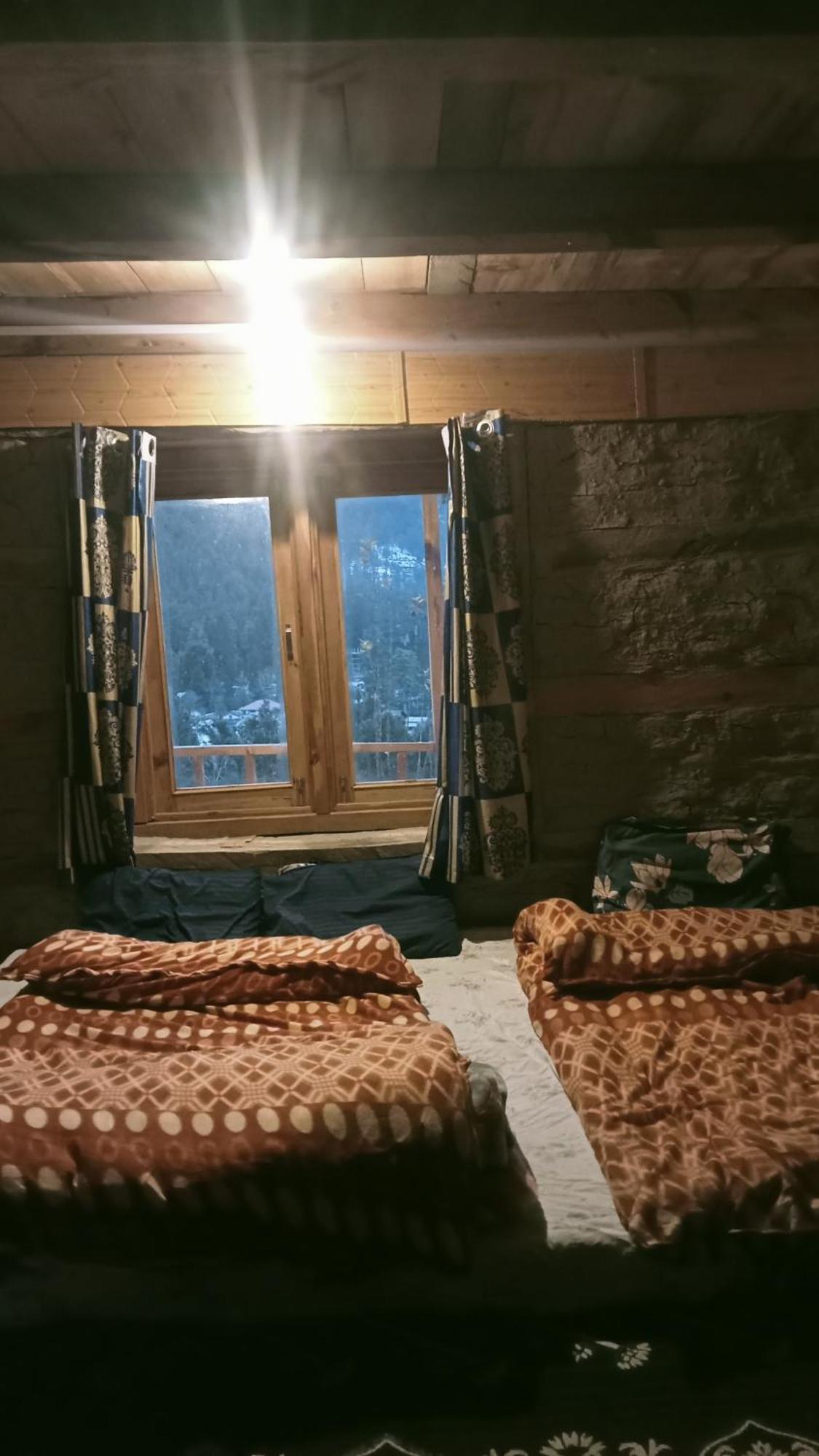 Woodstock Villa Rooms&Entirevilla Tulga Kalgha Kültér fotó